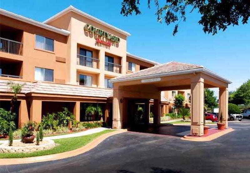 Courtyard By Marriott Orlando Lake Mary North Heathrow Exterior foto